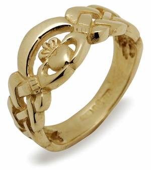 14 ct yellow gold Nua Claddagh ring