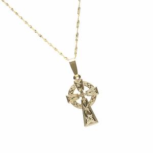 10 carat yellow gold classic Celtic cross pendant