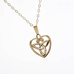 10 carat yellow gold trinity knot pendant