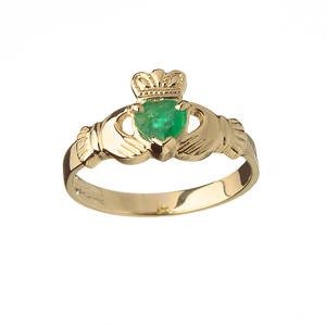 Yellow Gold Emerald Claddagh Ring