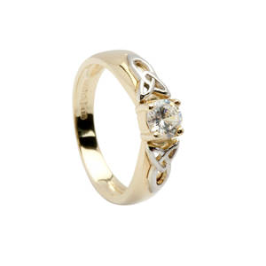 10 ct yellow gold cz solitaire ring with knot detail