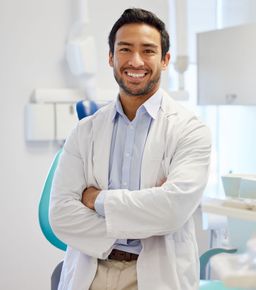 dentist-smiling