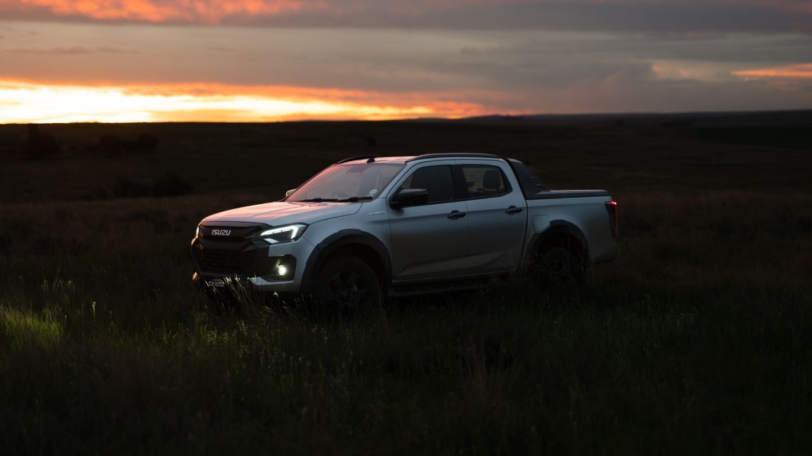 Showcasing V-cross