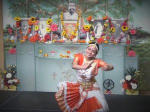 10-10 Story of Durga in Dance