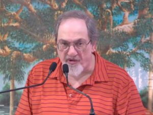 07-04 Charles Feldman Spoke on Types of Governments