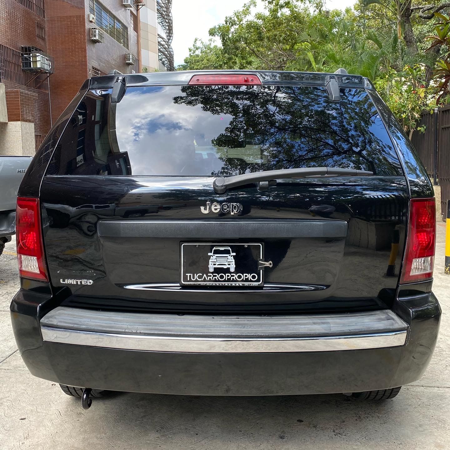 car-img-7