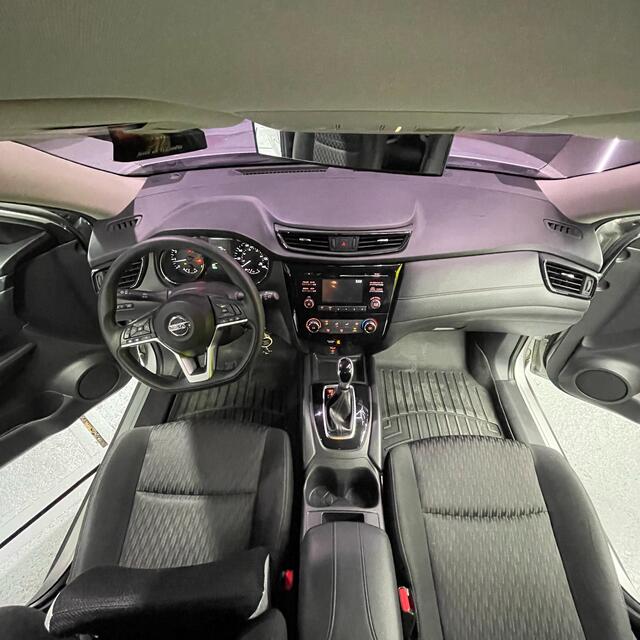 car-img-7