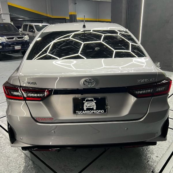 car-img-3