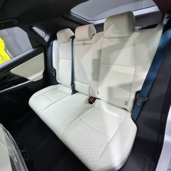 car-img-4