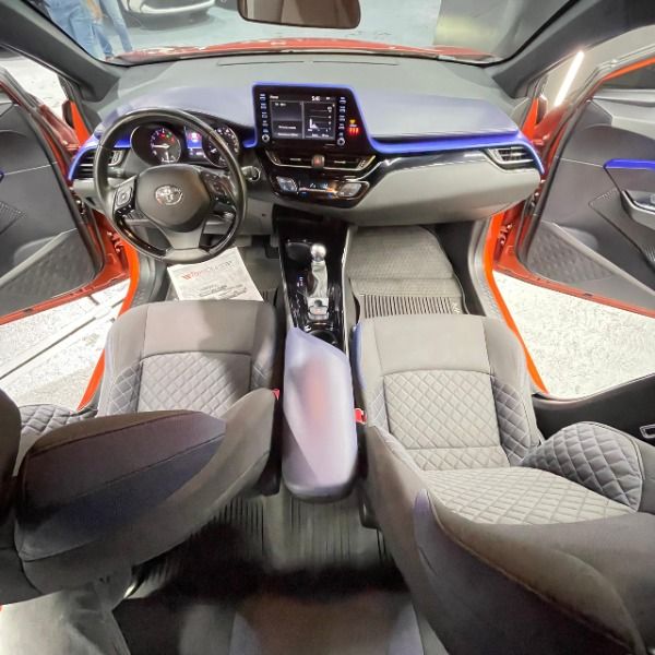 car-img-4