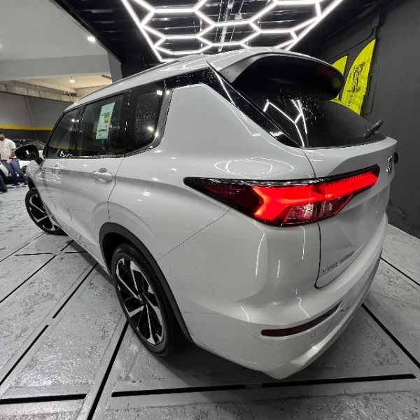 car-img-2