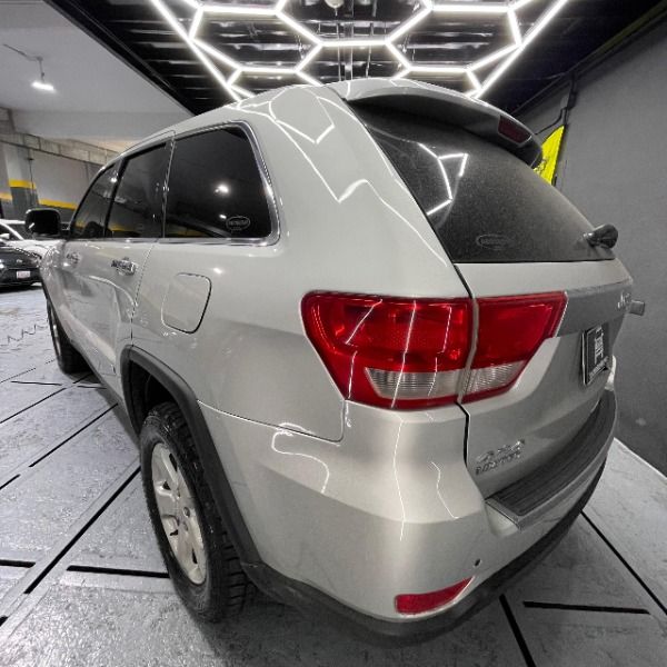 car-img-2
