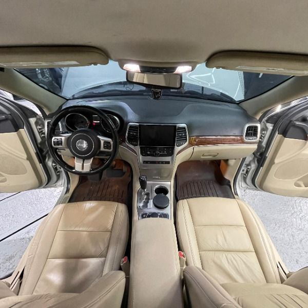 car-img-5