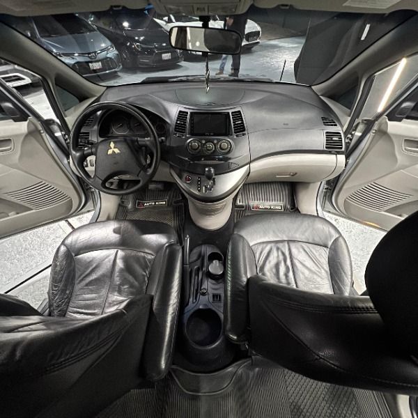 car-img-5