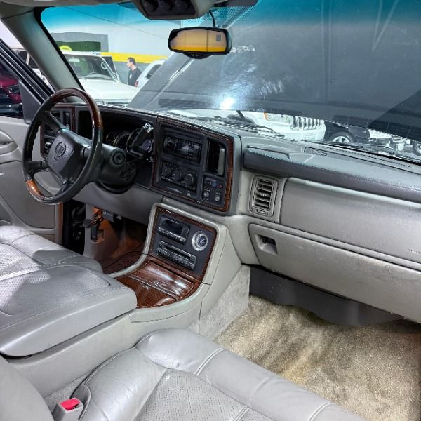 car-img-4