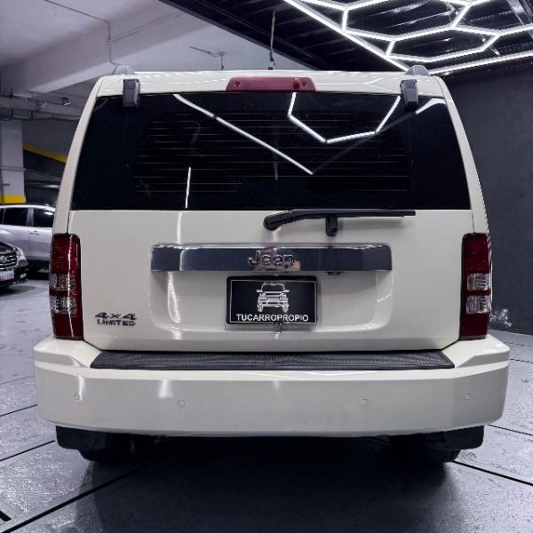 car-img-2