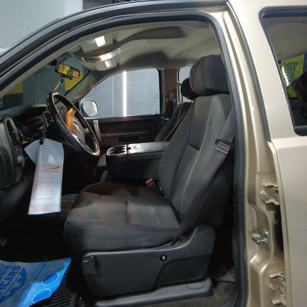 car-img-2