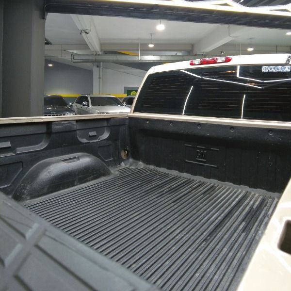 car-img-9
