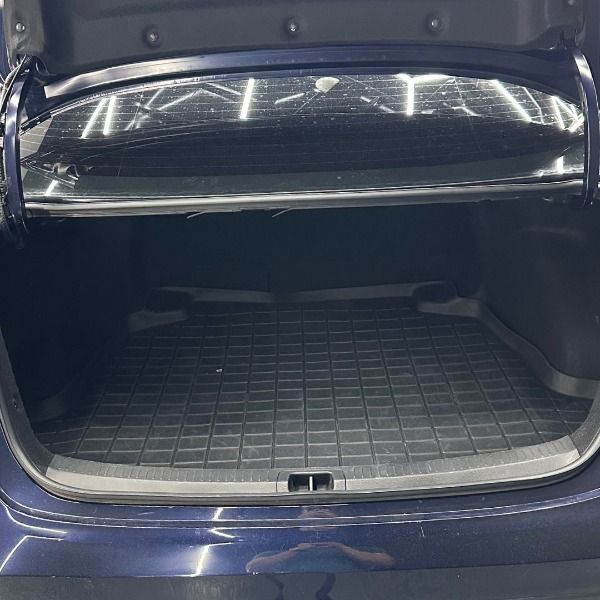 car-img-3