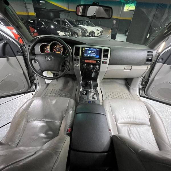 car-img-9