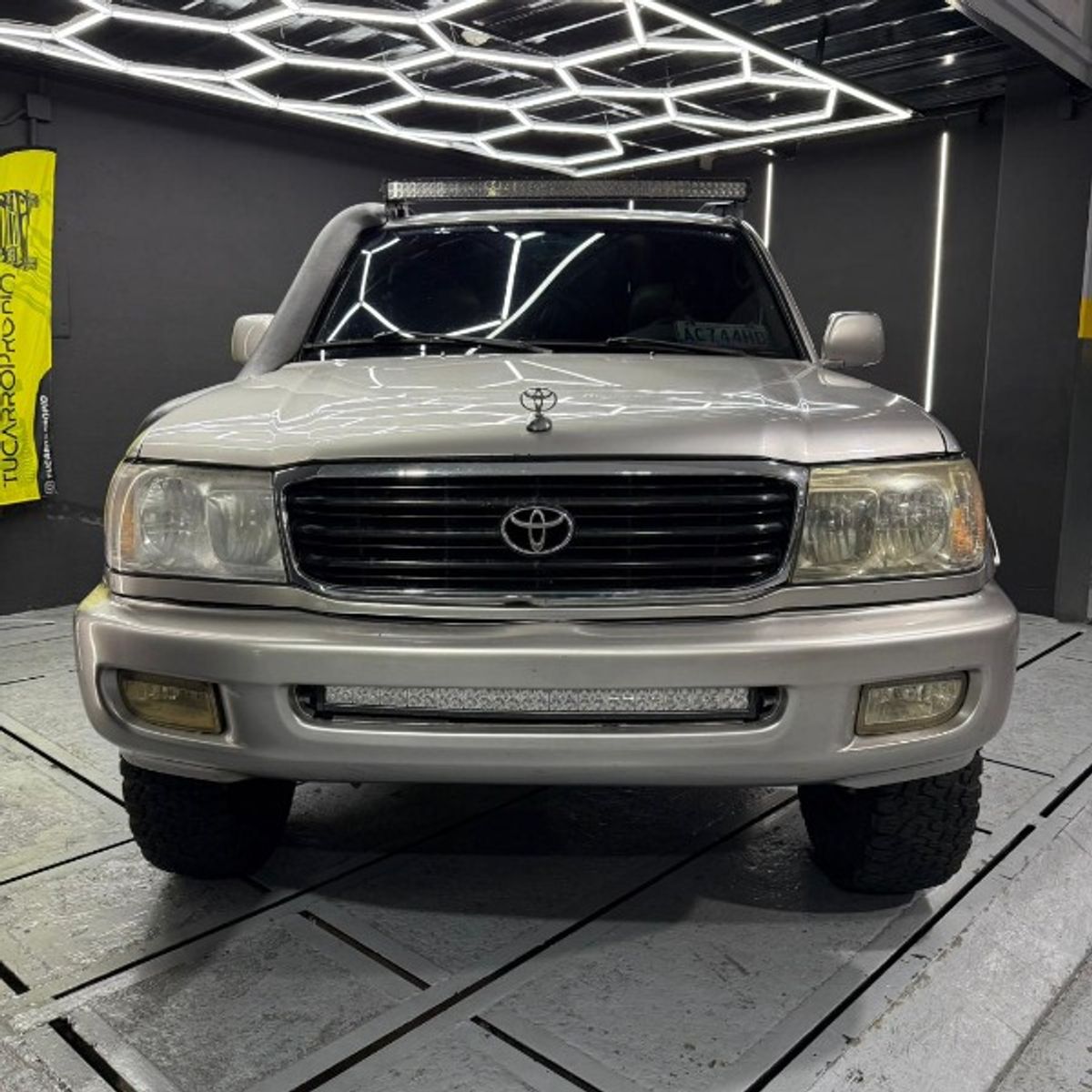 Foto 2 de Toyota Land Cruiser 100