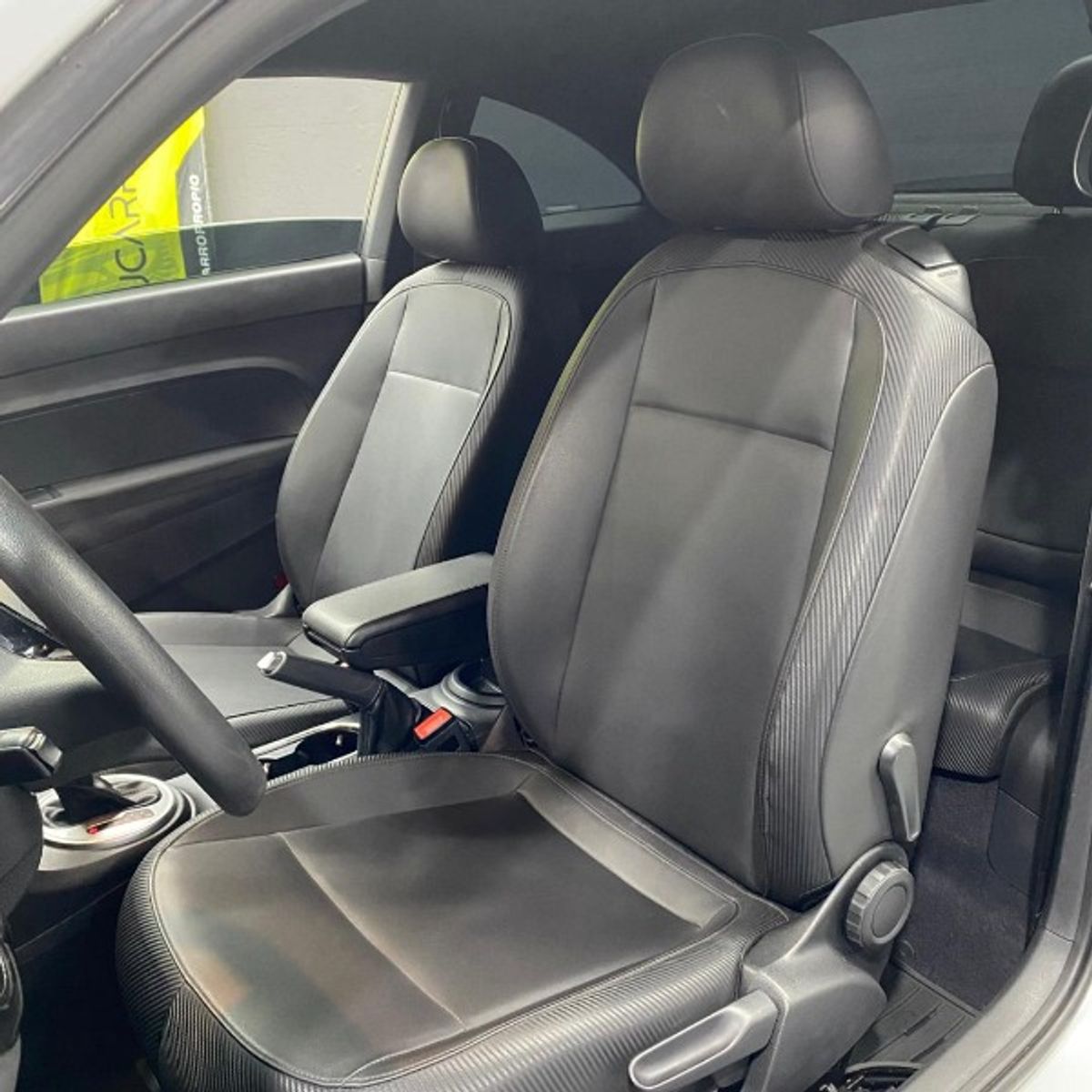 Foto 9 de Volkswagen New Beatle 2.0 TURBO