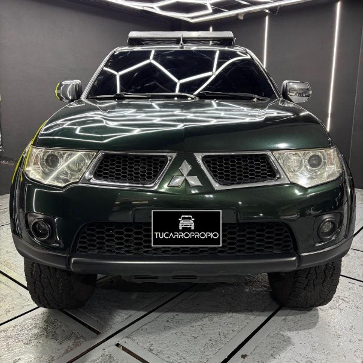 Foto 2 de Mitsubishi Montero Sport GLS