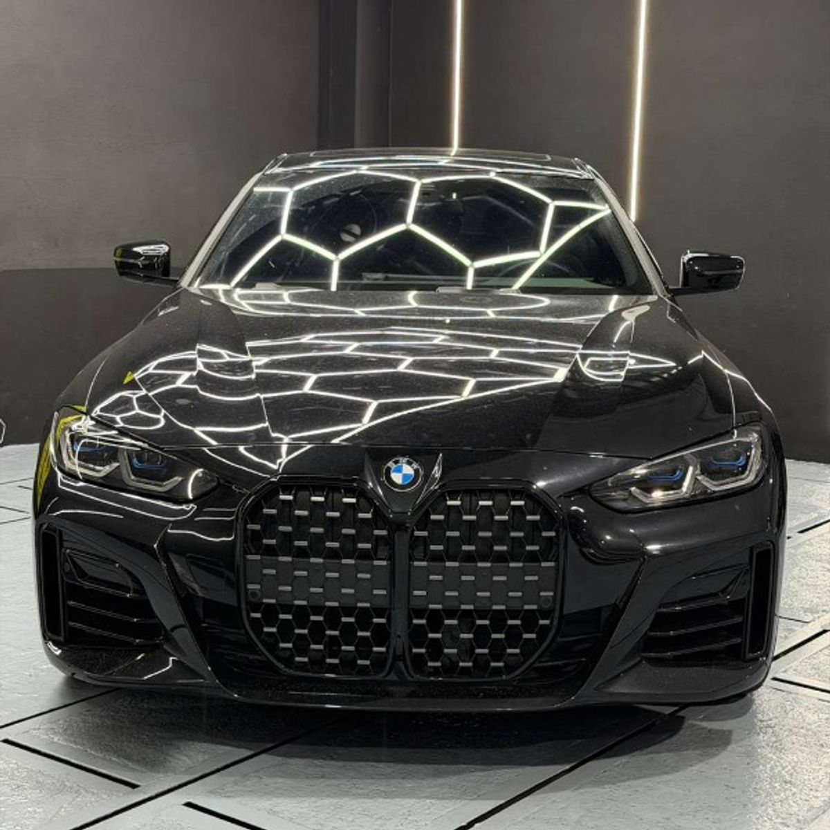 Foto 2 de BMW 425 i
