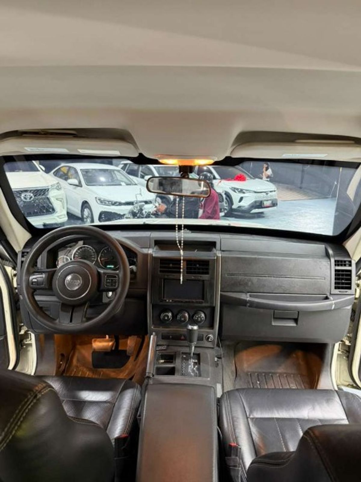 Foto 6 de Jeep Cherokee LIMITED