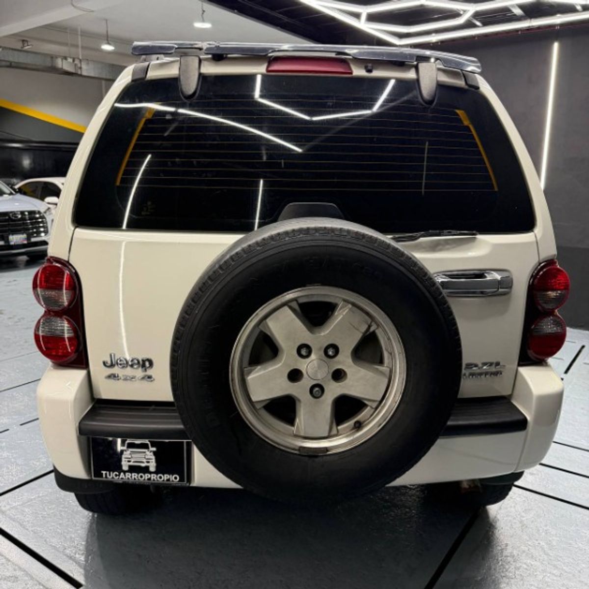 Foto 5 de Jeep Cherokee Liberty 