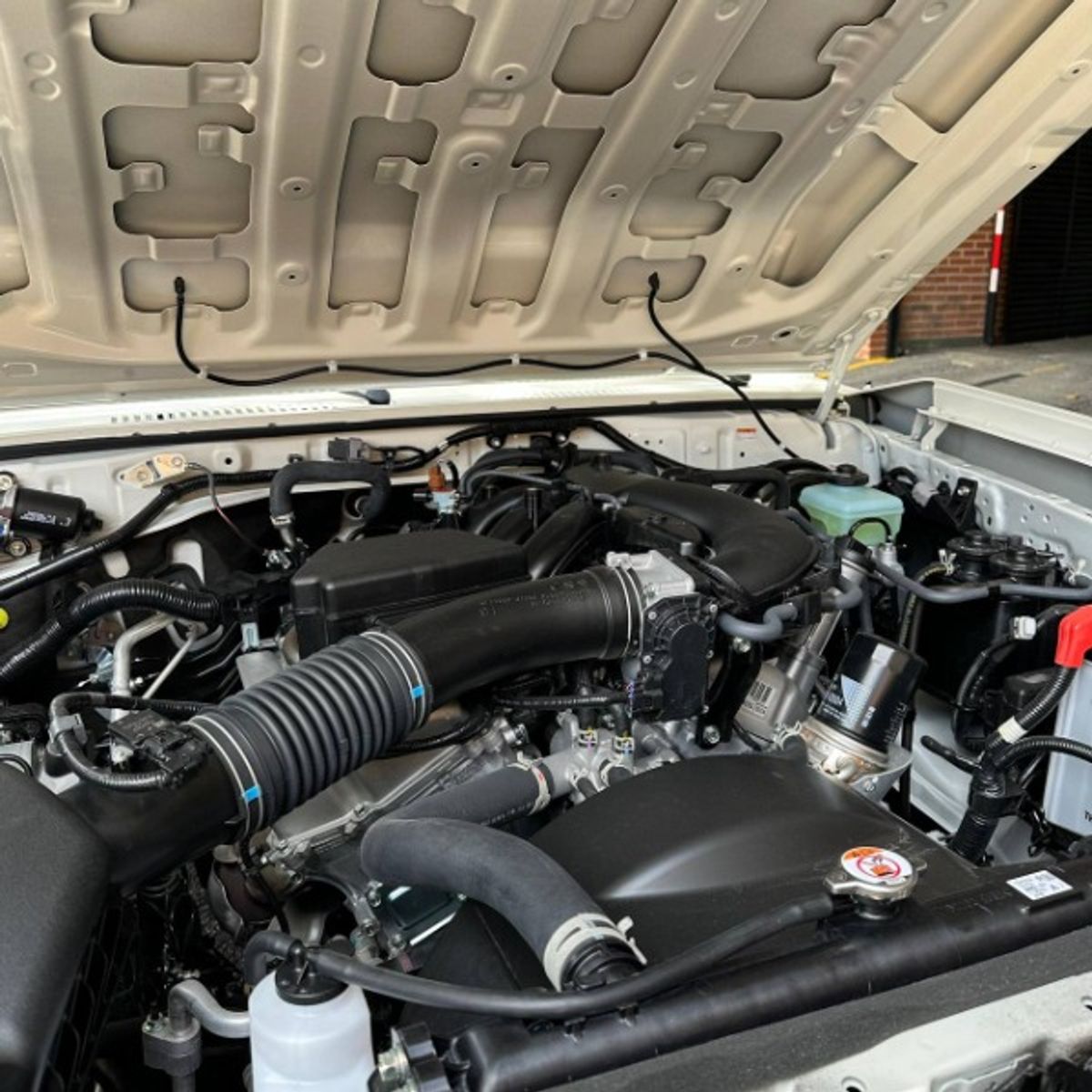 Foto 15 de Toyota Land Cruiser 76 40 Aniversario