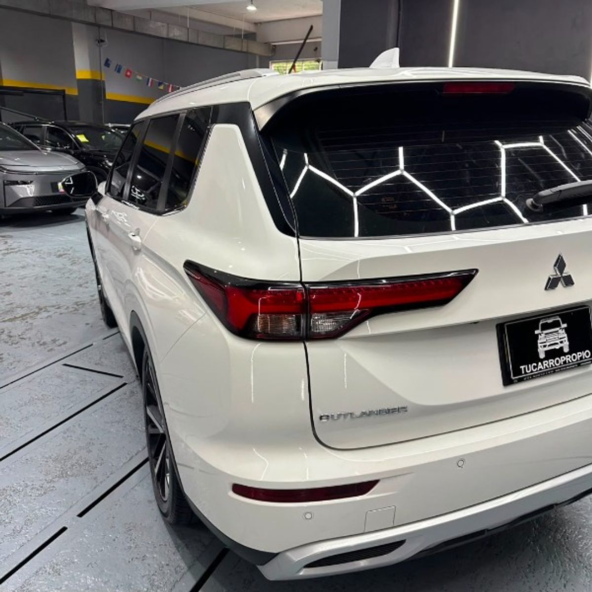 Foto 4 de Mitsubishi Outlander 4wd