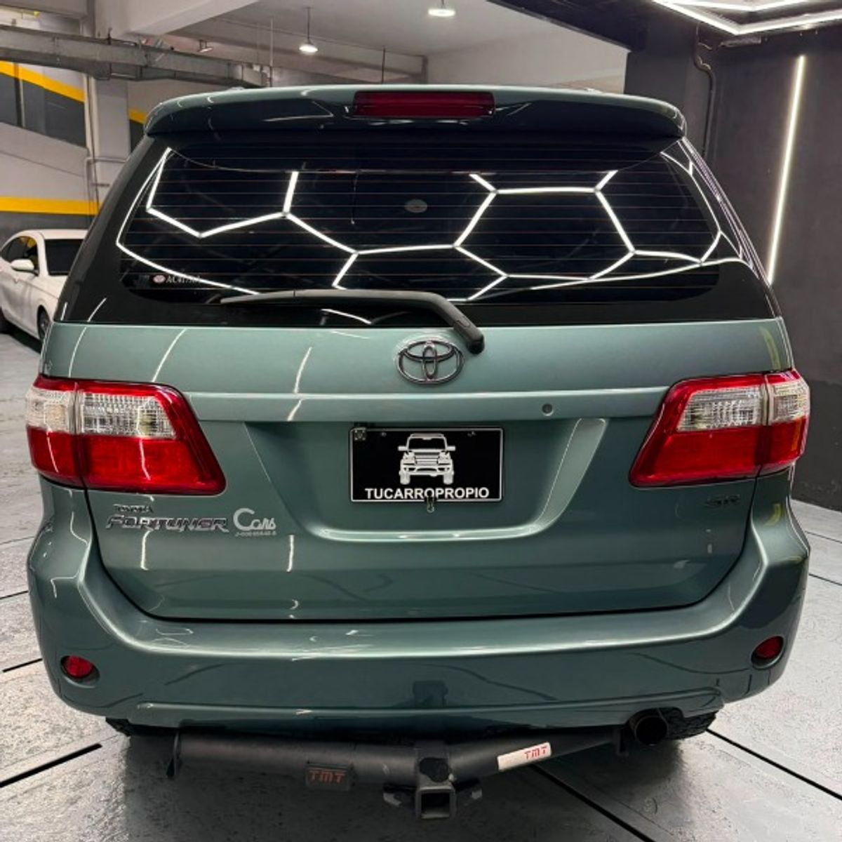 Foto 4 de Toyota Fortuner SR