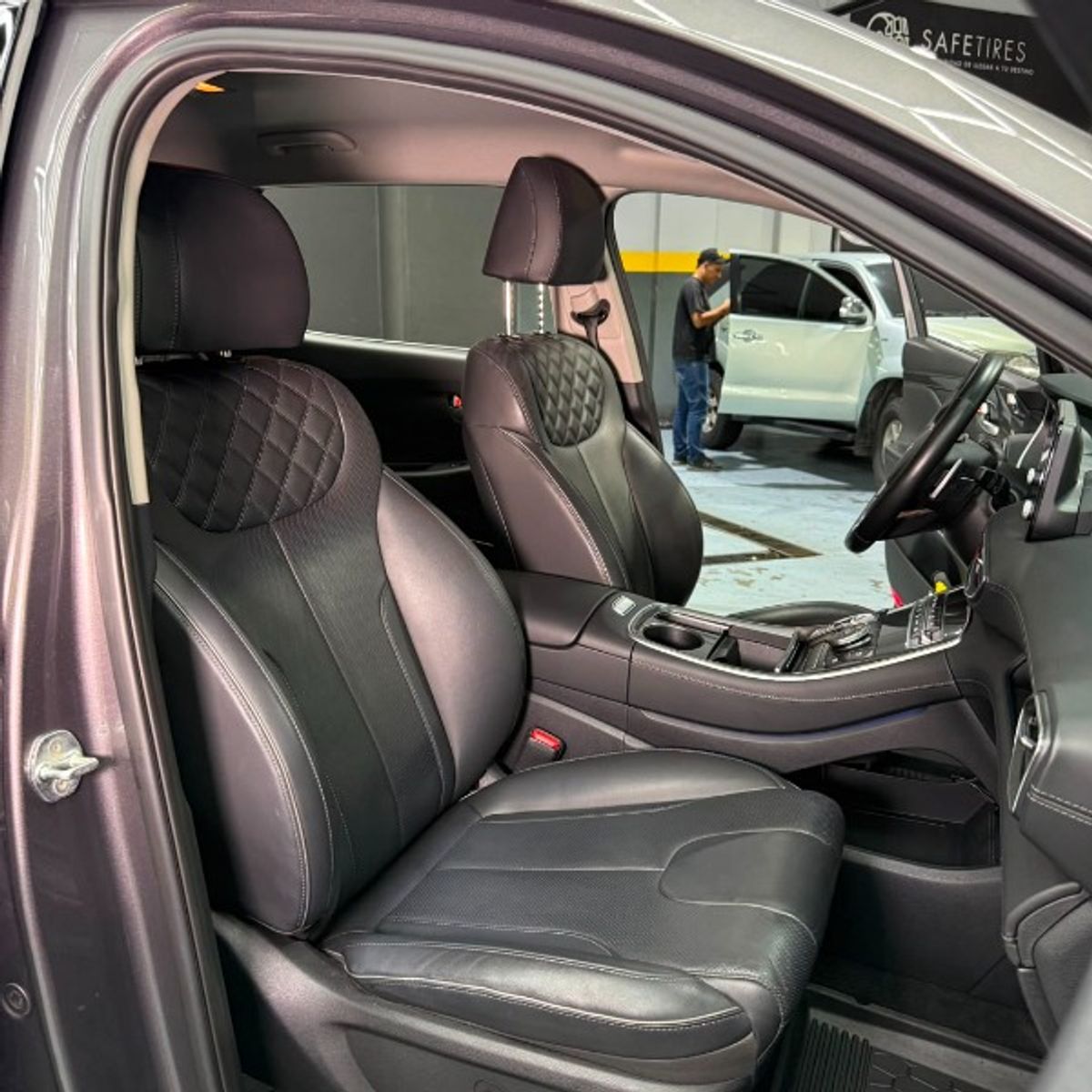 Foto 7 de Hyundai Santa Fe GLS