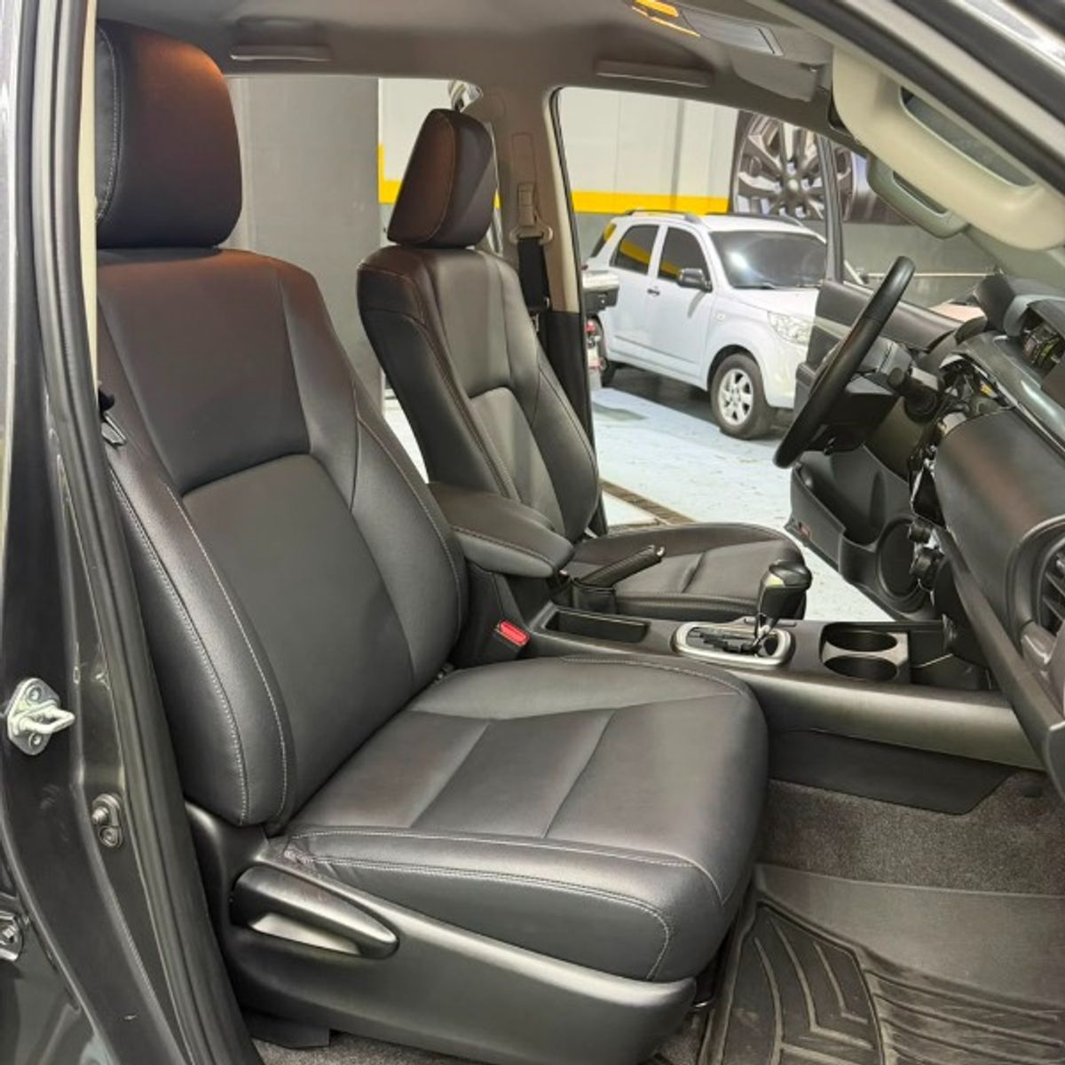 Foto 9 de Toyota Hilux SRX 4.0