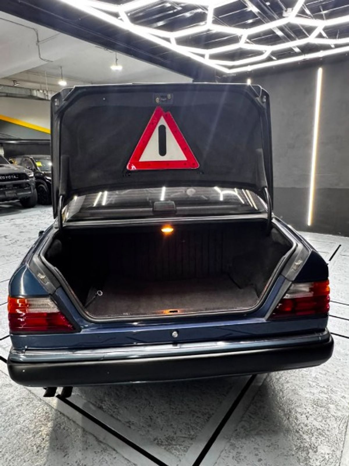 Foto 7 de Mercedes Benz 230 E