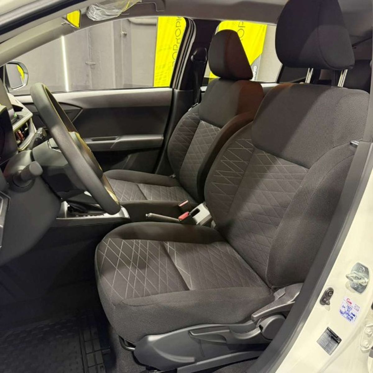 Foto 8 de Toyota Agya  G