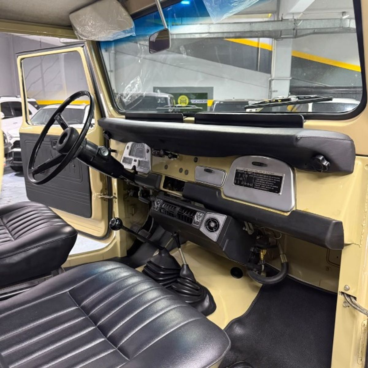 Foto 9 de Toyota FJ 40