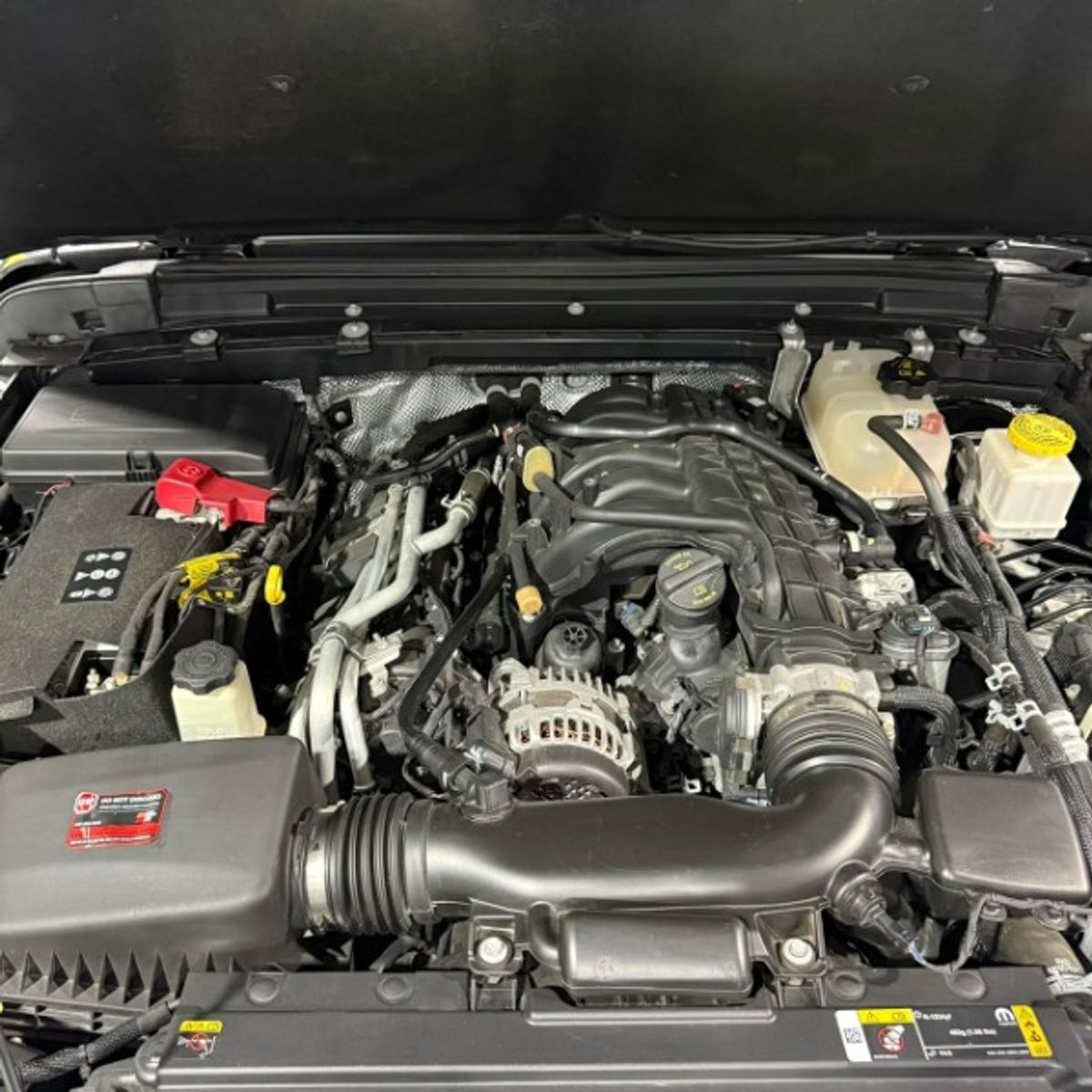Foto 15 de Jeep Gladiator Sport