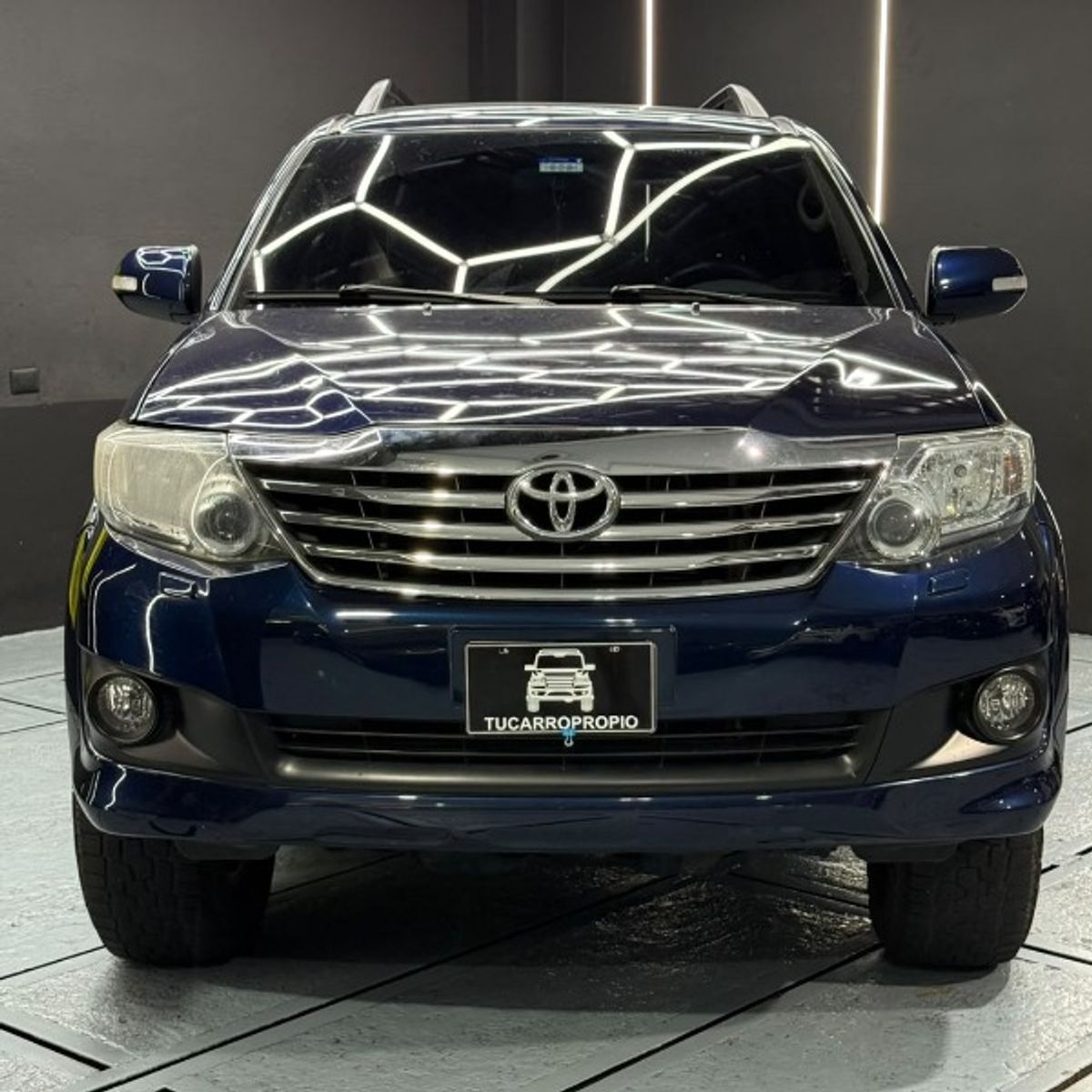Foto 3 de Toyota Fortuner