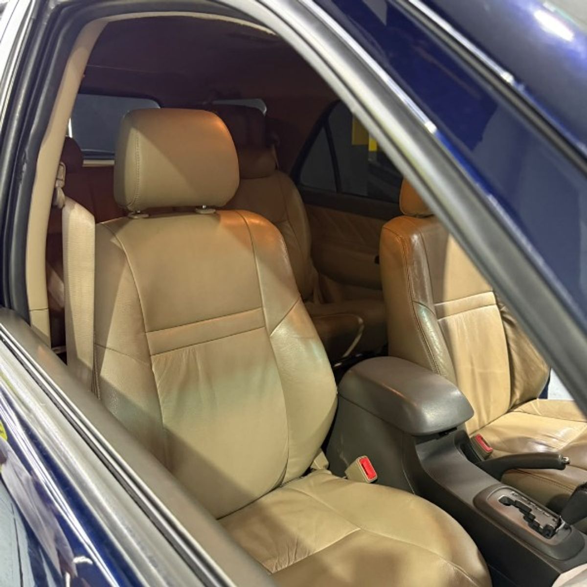 Foto 12 de Toyota Fortuner