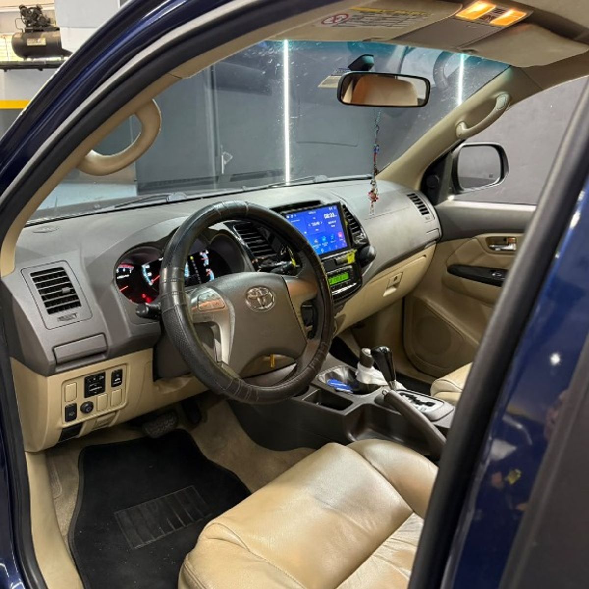 Foto 9 de Toyota Fortuner