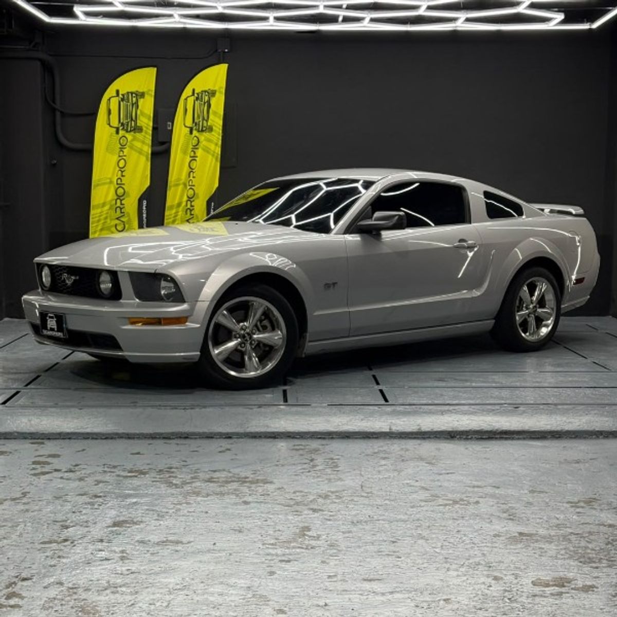 Foto 1 de Ford Mustang GT