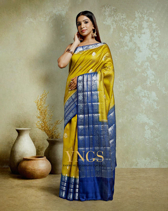 Pure Chiniya Contrast Silver Border Chaap Dye 