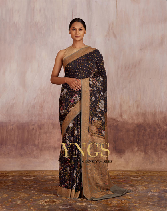 Handloom Digital Print Pure Crepe Saree