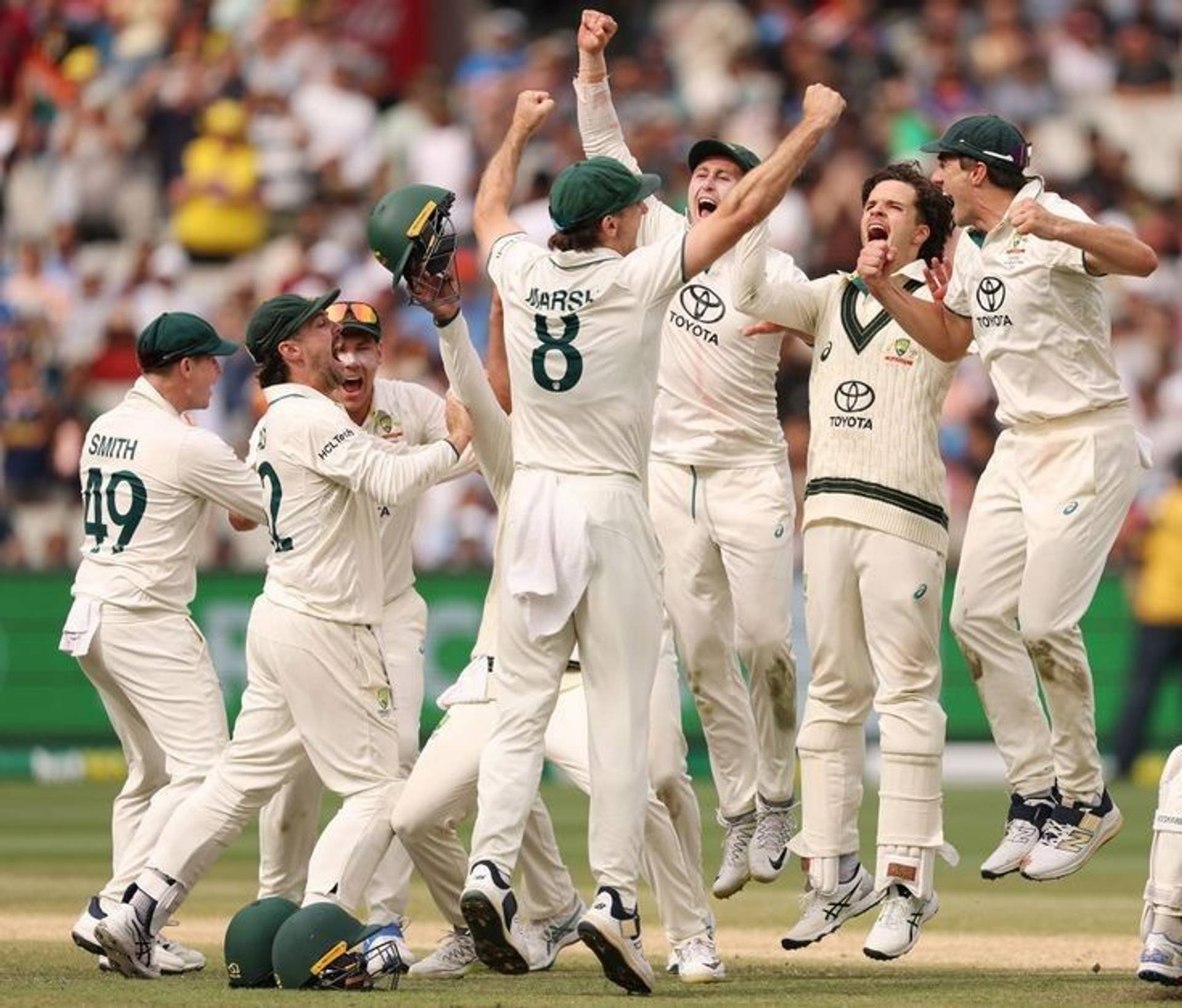 Cricket Background