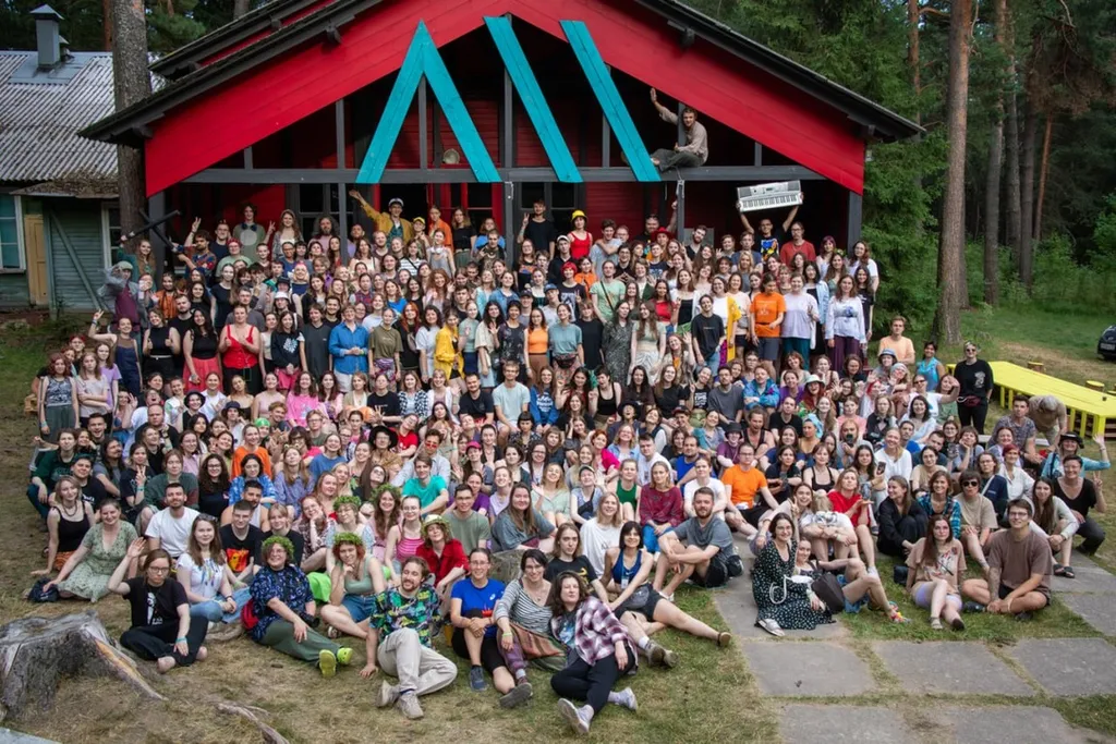 Science art workshop at the Summer School