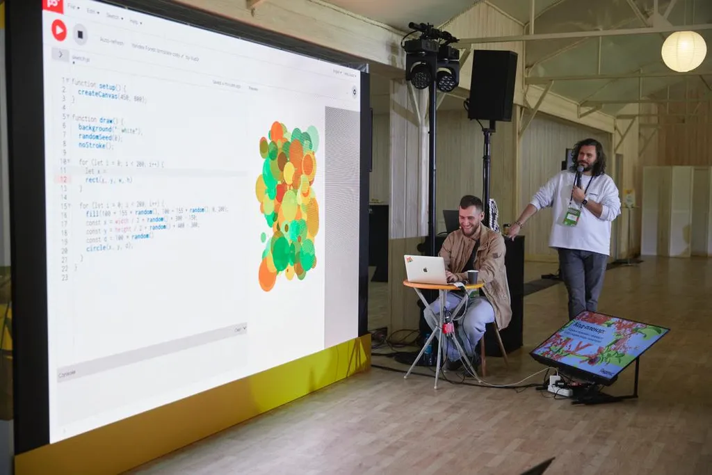 Code plein air — workshop for 200 Yandex developers