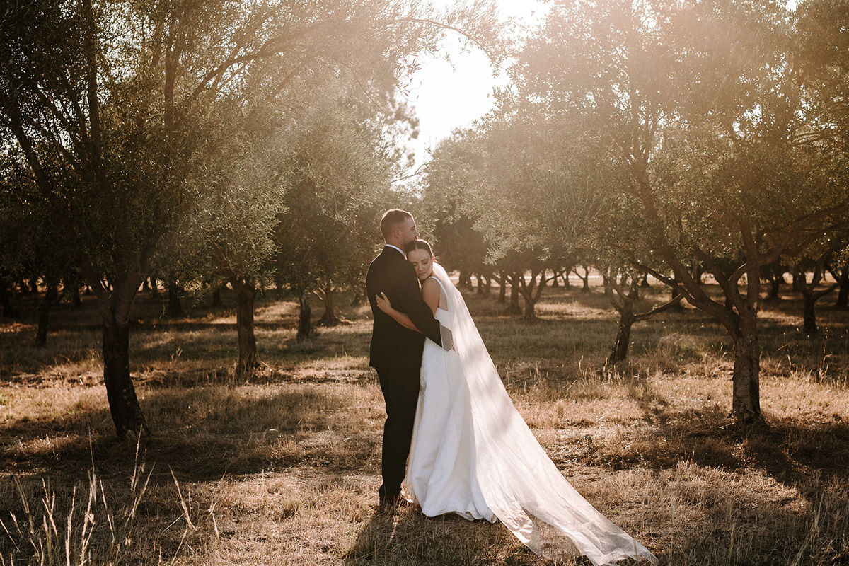 Real Wedding - Lucy & Hayden, Wangaratta VIC | Ivory Tribe