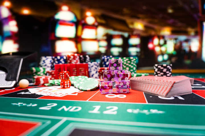 American roulette betting table layout